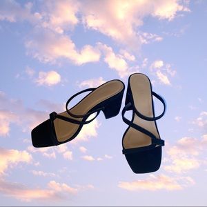 Size US 7.5 Bamboo Brand Black Block 3” Heels